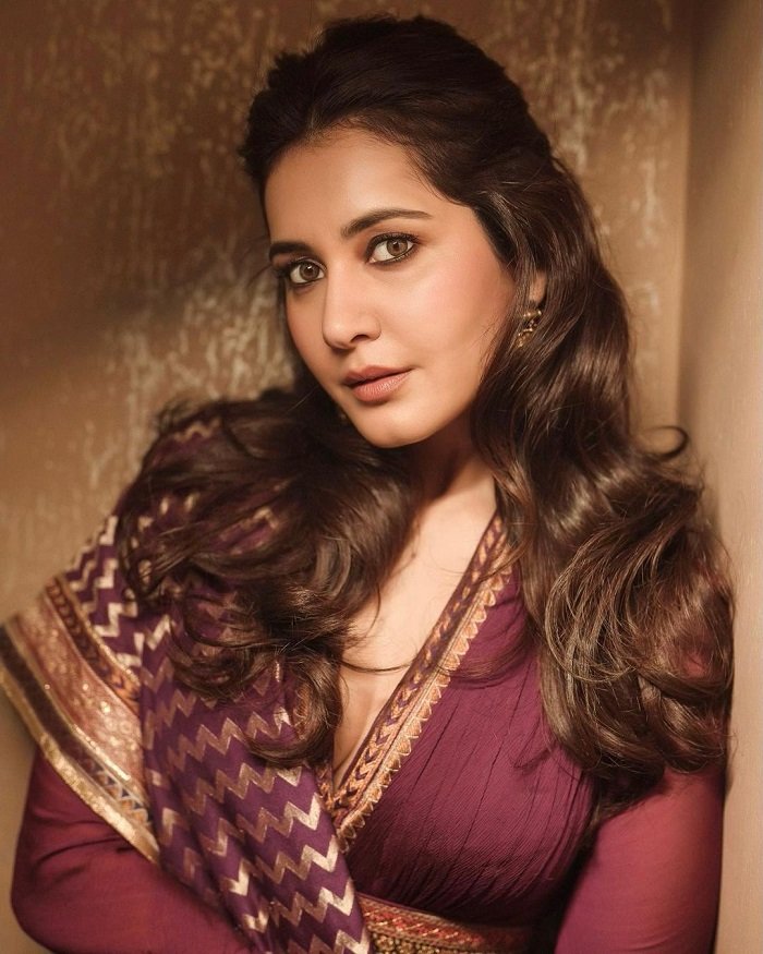 raashii khanna 2